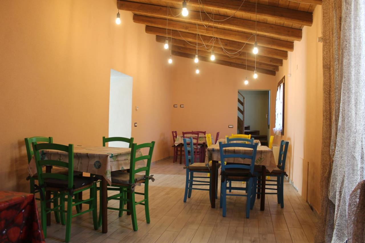 Uras Sa Domu Beccia B&B المظهر الخارجي الصورة